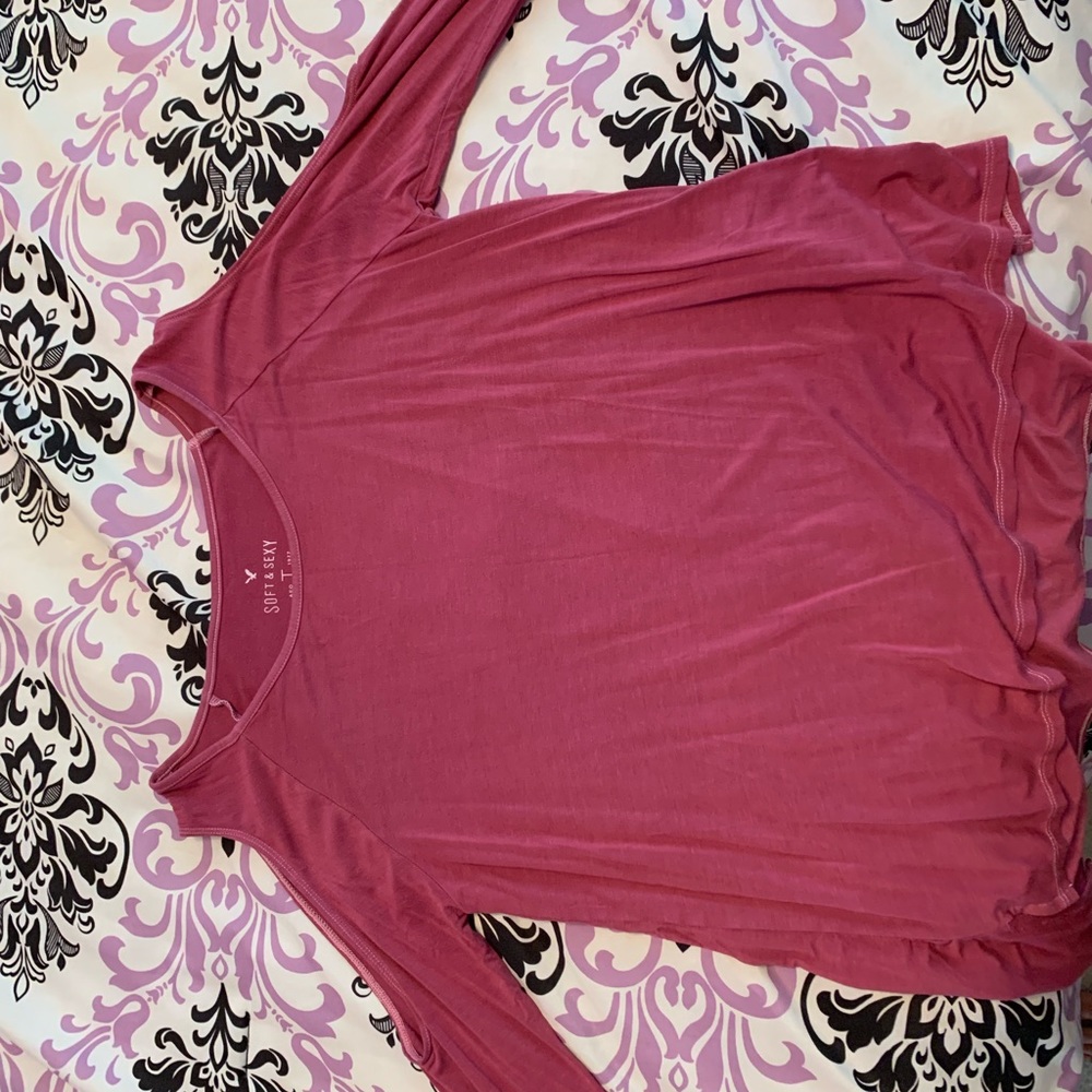 Cold shoulder long sleeve shirt